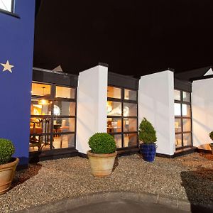 Best Western Plus White Horse Hotel