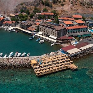 Assos Troy Port Hotel